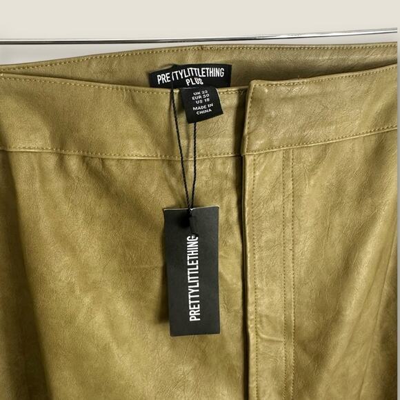 PrettyLittleThing Plus Olive Washed Faux Leather Straight Trousers Size 18 NWT - Picture 8 of 14